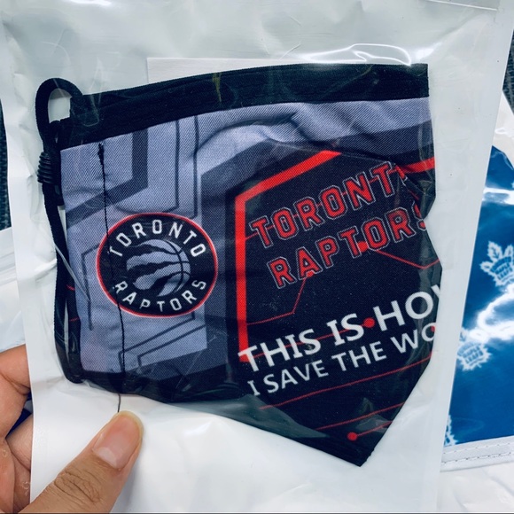 Toronto Raptors Accessories - Toronto Raptors Mask New FREE SHIPPINGwith bundle